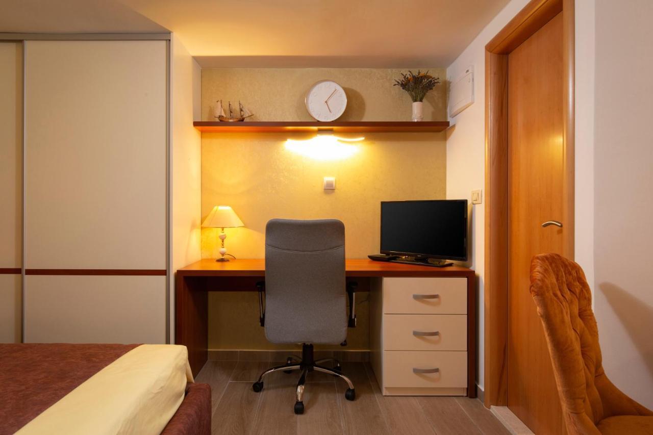 Studio Apartment Oleander Split Zewnętrze zdjęcie